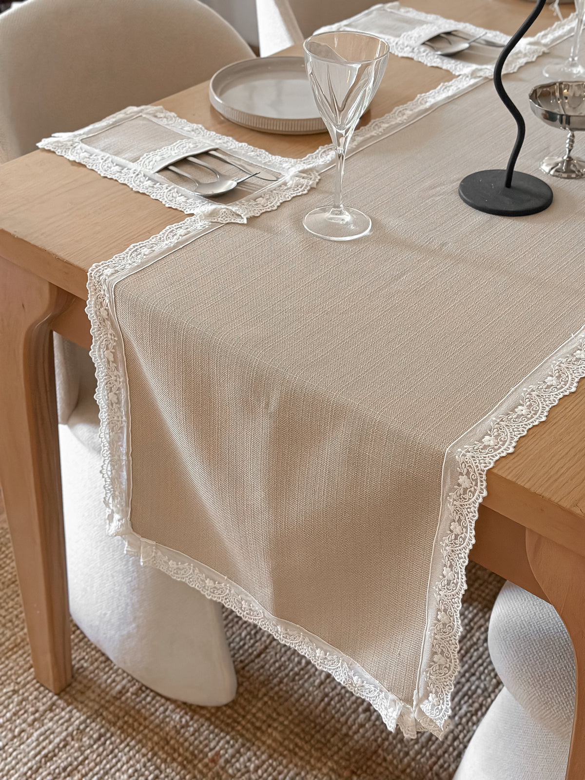 Beij Greish fiston braid dinning set from our limited edition collection