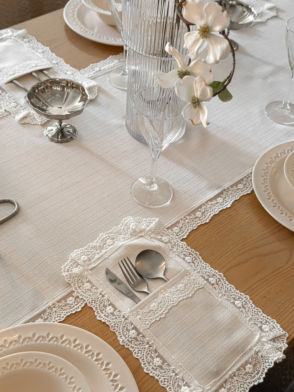 Offwhite Fiston Dinning Set
